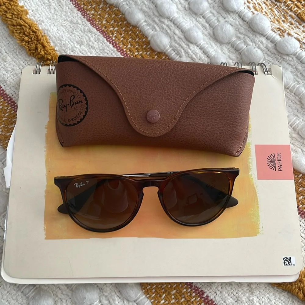 Erika Classic Ray-Bans - Picture 1 of 7